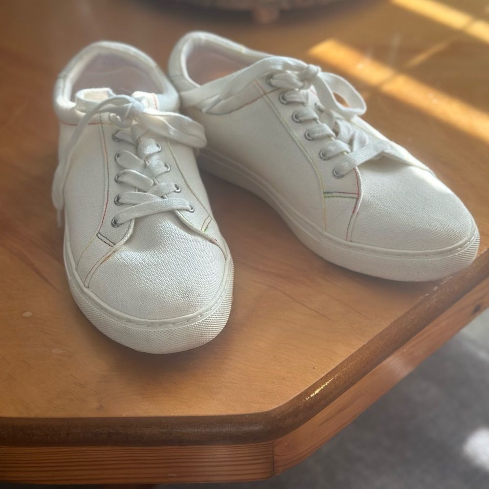 BP White Canvas Lace-Up Sneakers